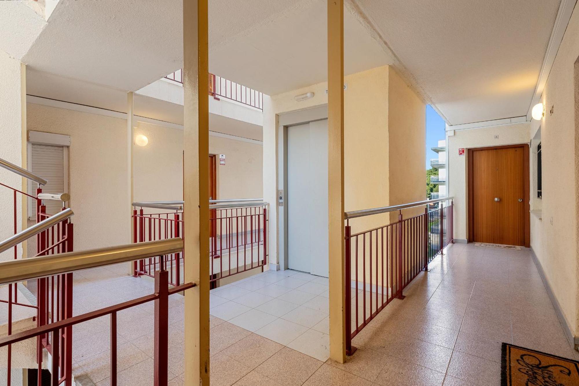 Hauzify I Apartament Van Gogh Salou Exterior photo