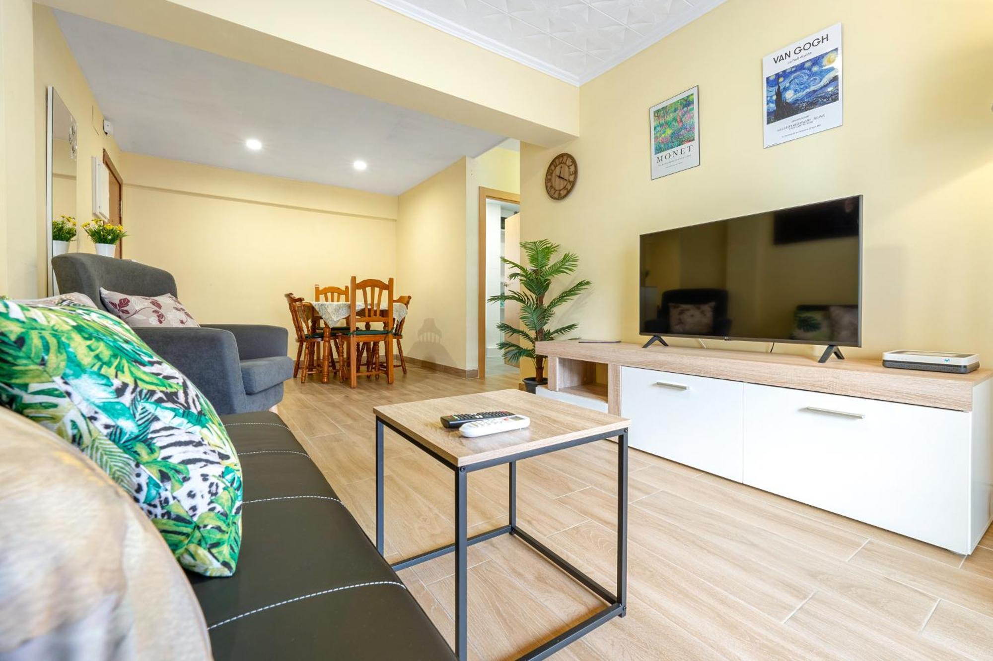 Hauzify I Apartament Van Gogh Salou Exterior photo